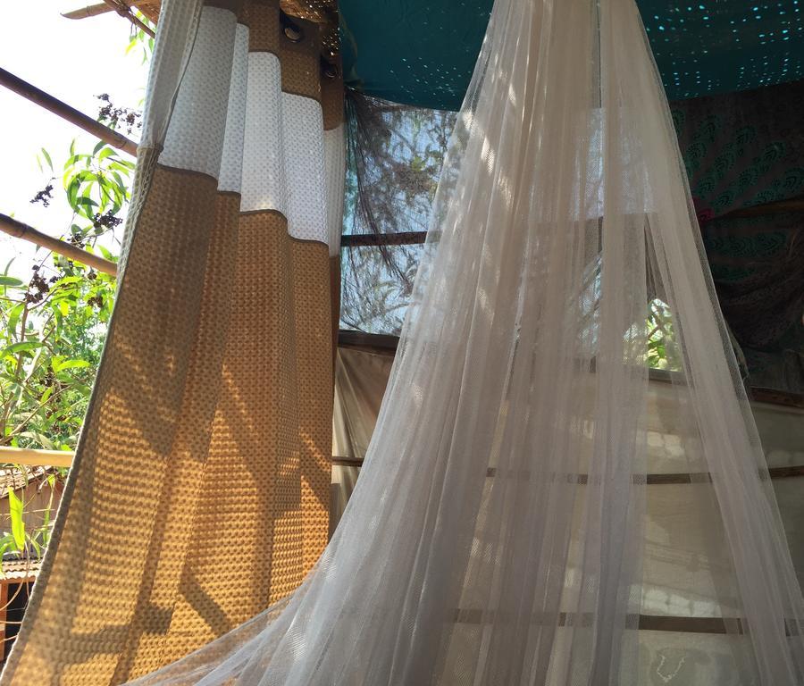 Wonderland Hostel Anjuna Extérieur photo