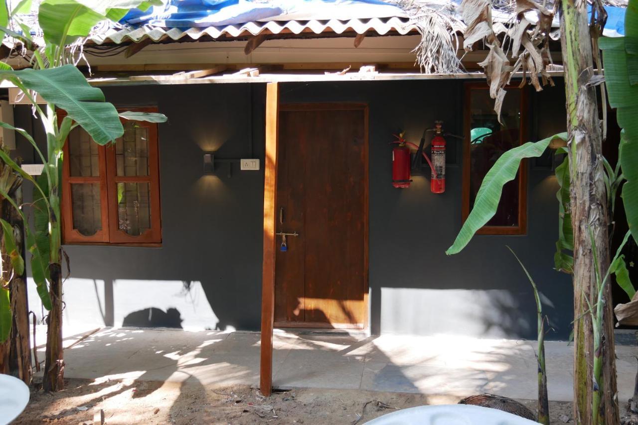 Wonderland Hostel Anjuna Extérieur photo